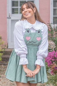 Matcha Frog Pinafore